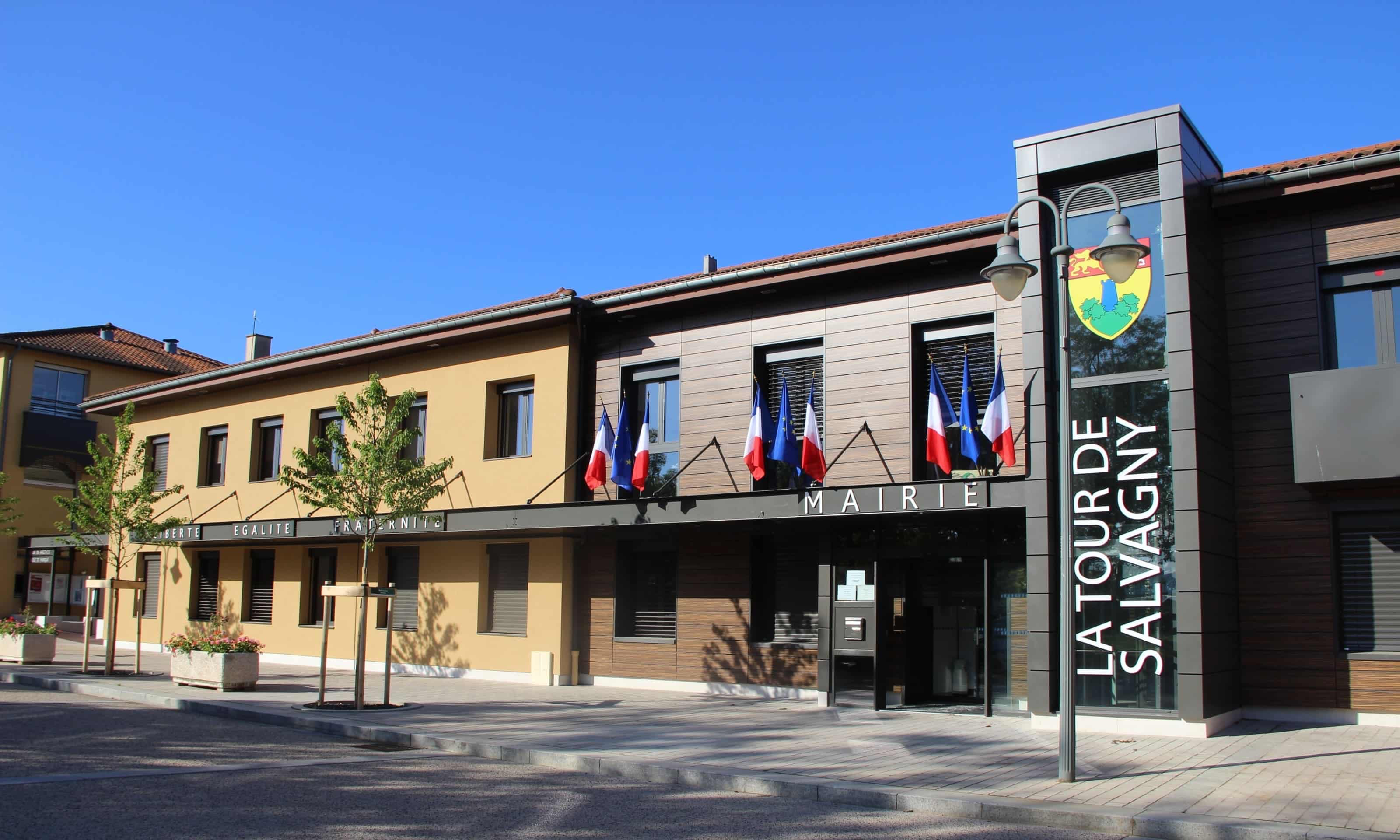 mairie la tour de salvagny